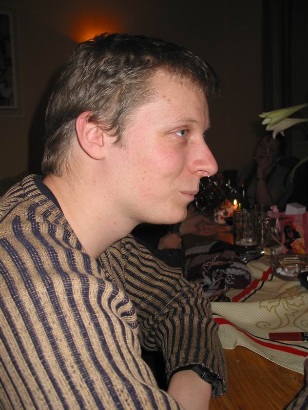 přemýšlící andré