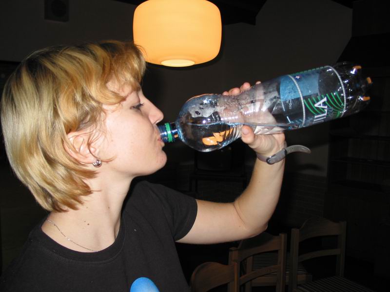 Holčička saje
