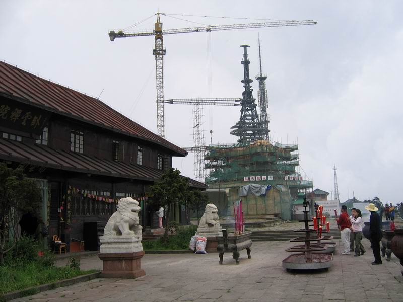 Emei Shan - Jinding Peak (3099 m.n.m.)