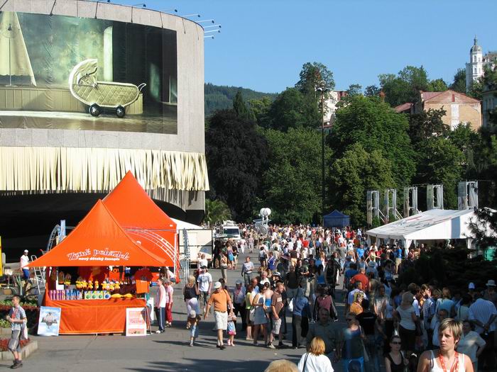 Festivalovej šum