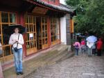 Lijiang - ivoš před Prague Cafe Lijiang - ivoš před Prague Cafe